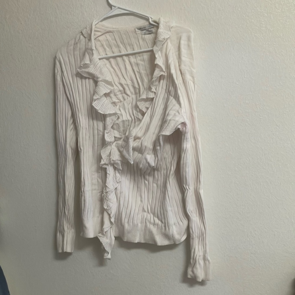 FINAL MARKDOWN Van Heusen ruffled front cardigan large